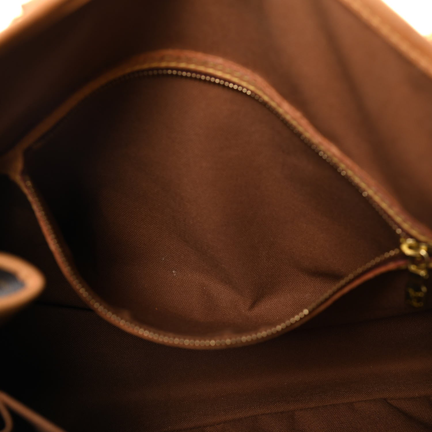 Louis Vuitton Monogram Batignolles Horizontal 14 of 20