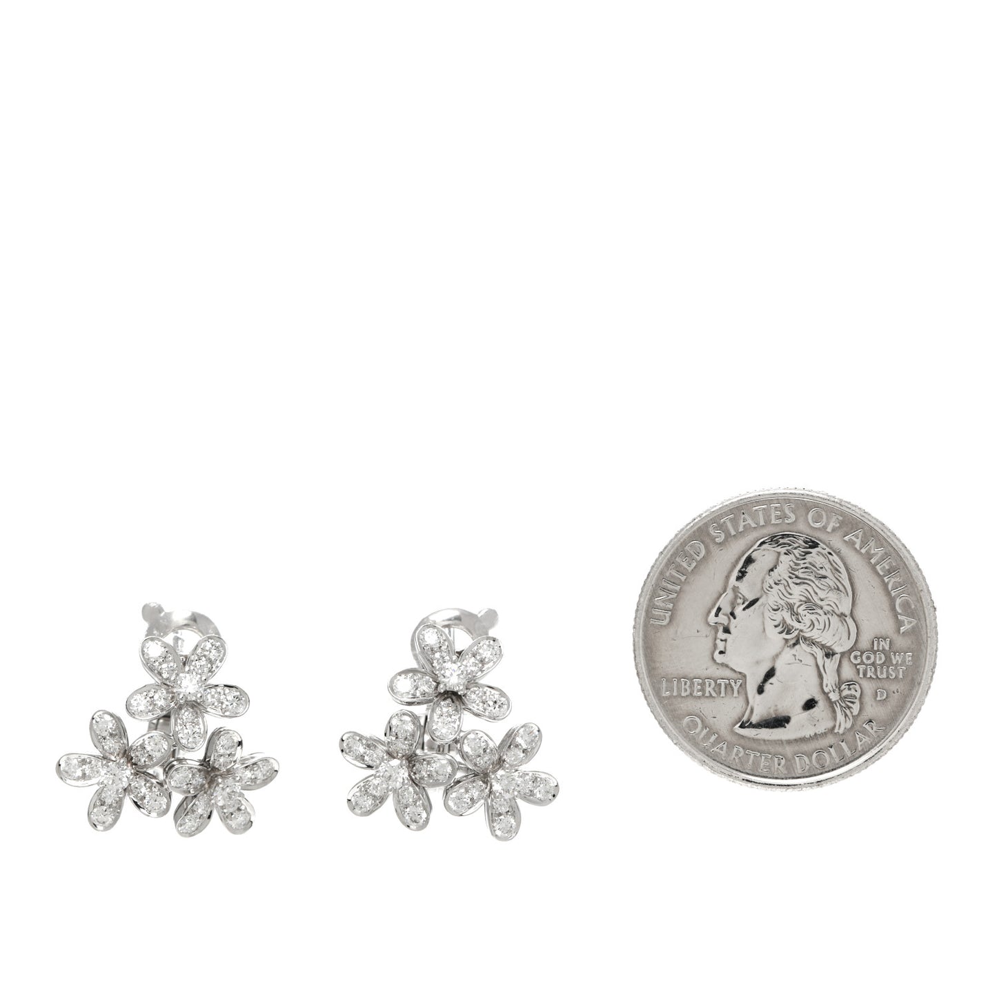 18K White Gold Diamond Socrate 3 Flowers Earrings