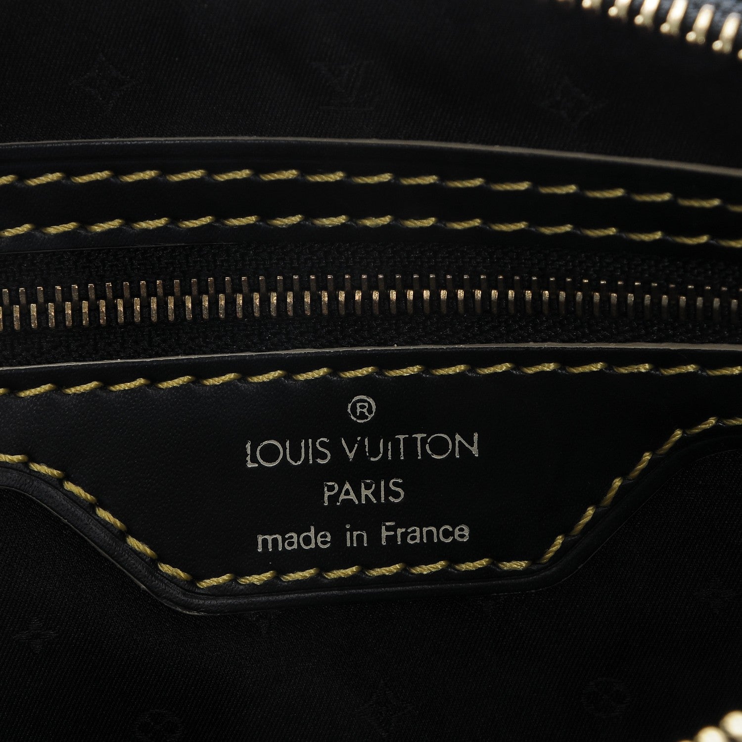 Louis Vuitton Suhali Lockit Clutch Black 6 of 6