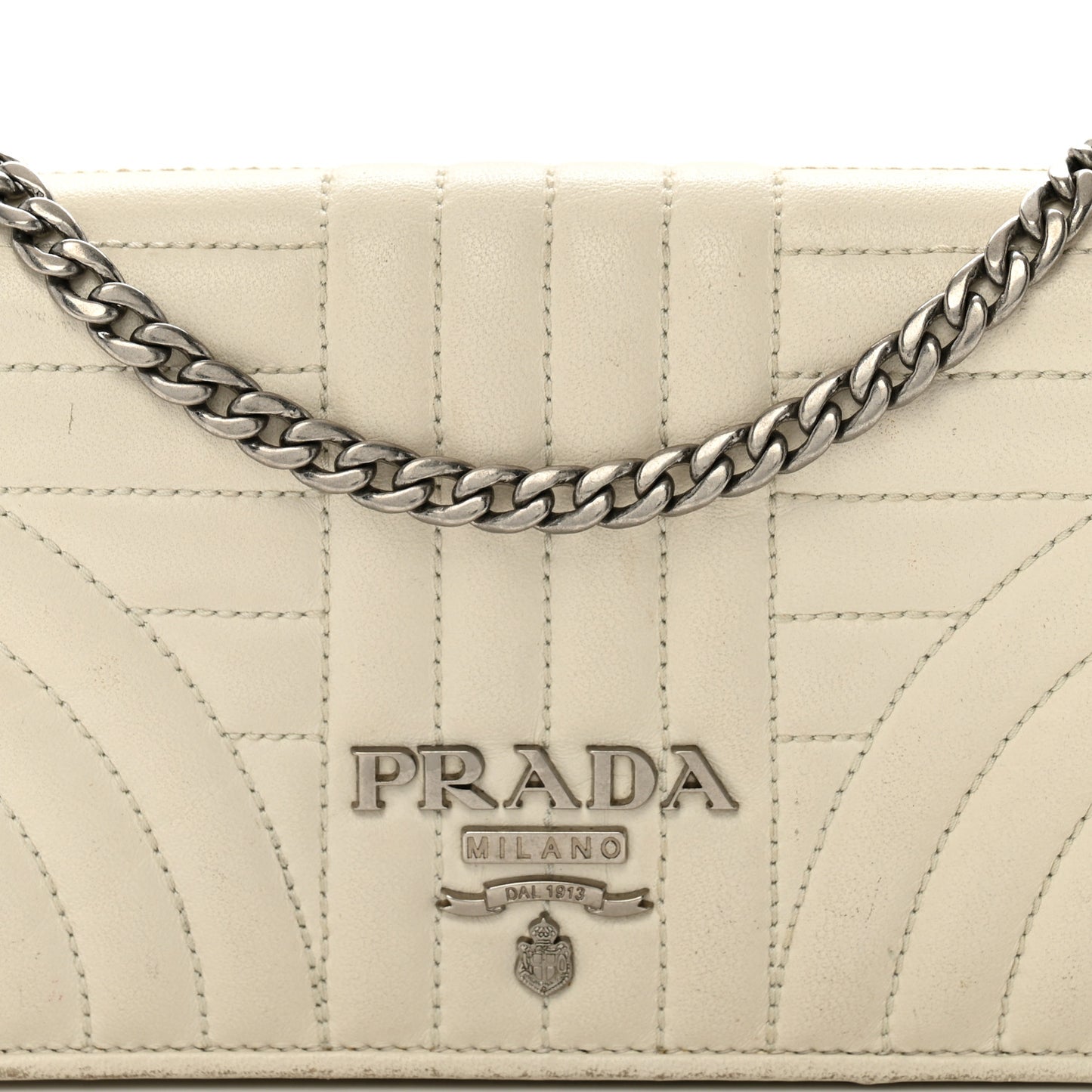 Soft Calfskin Impunture Diagramme Chain Wallet White