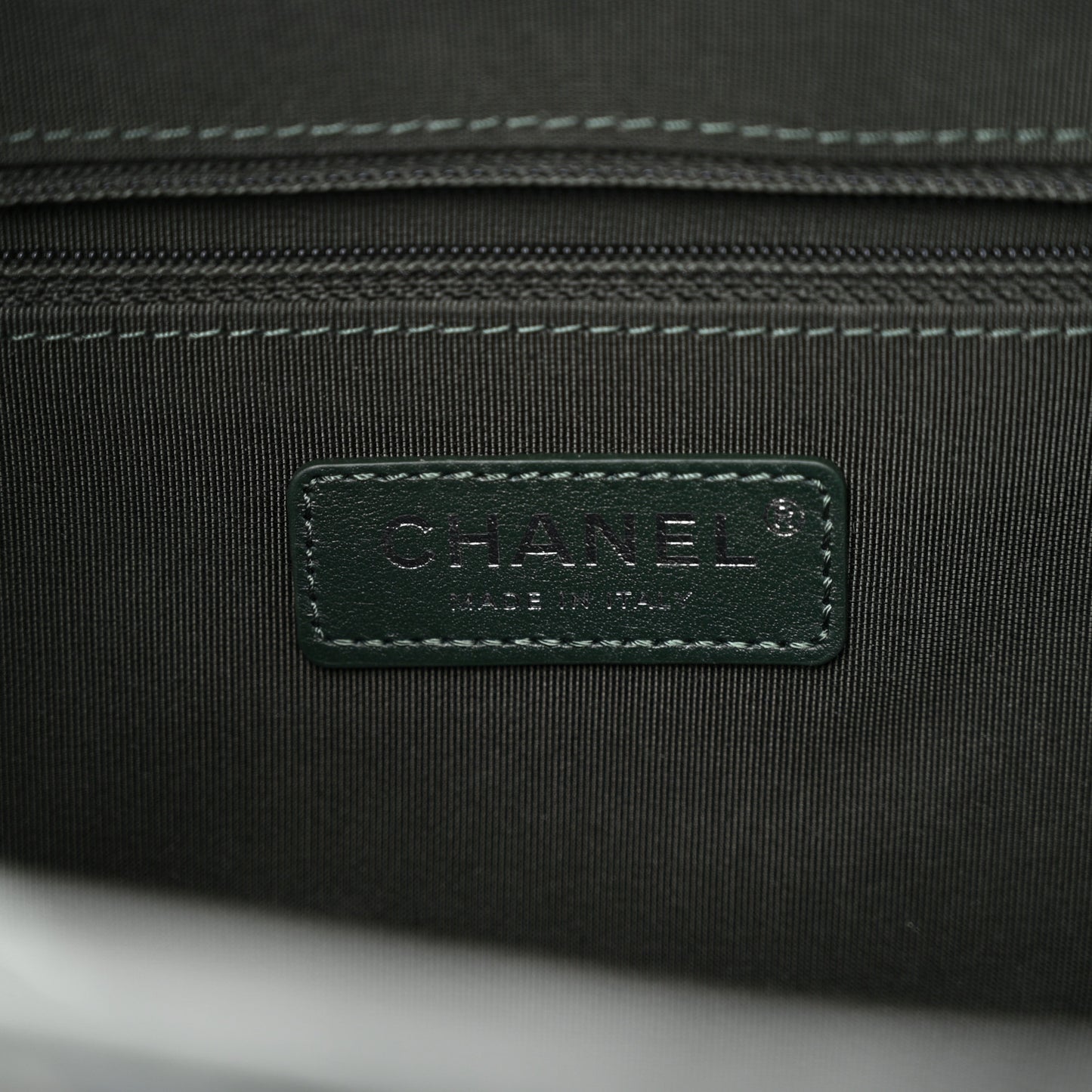 Tweed Calfskin Quilted Medium Gabrielle Hobo Dark Green