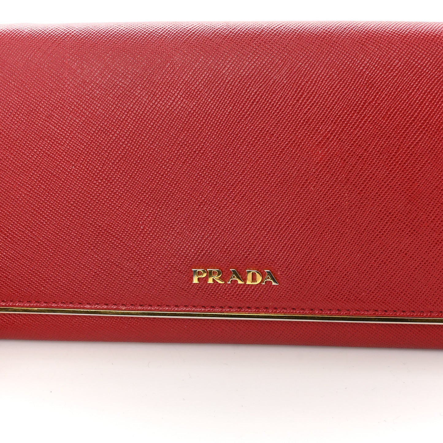 Saffiano Metal Bar Chain Wallet Fuoco