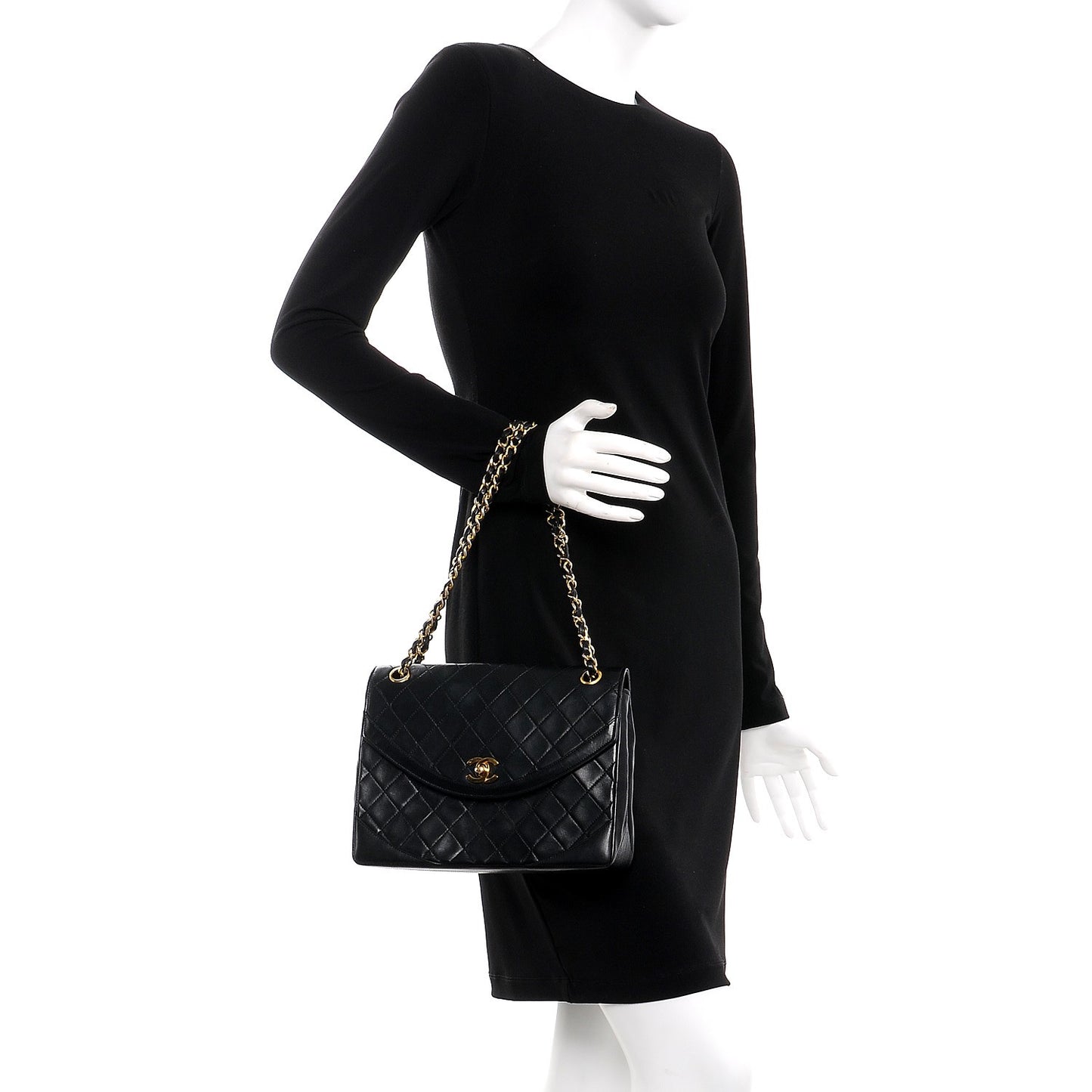 Lambskin Quilted Medium Single Flap Black