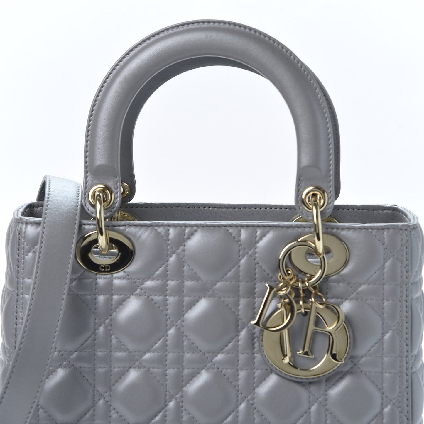 Pearly Lambskin Cannage Medium Lady Dior Grey