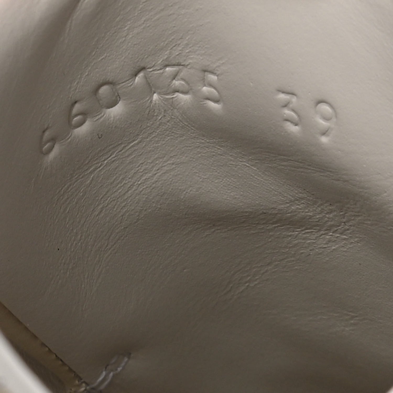 Gucci Calfskin GG Tennis Embossed Womens Ace Sneakers 39 Mystic White 9 of 10