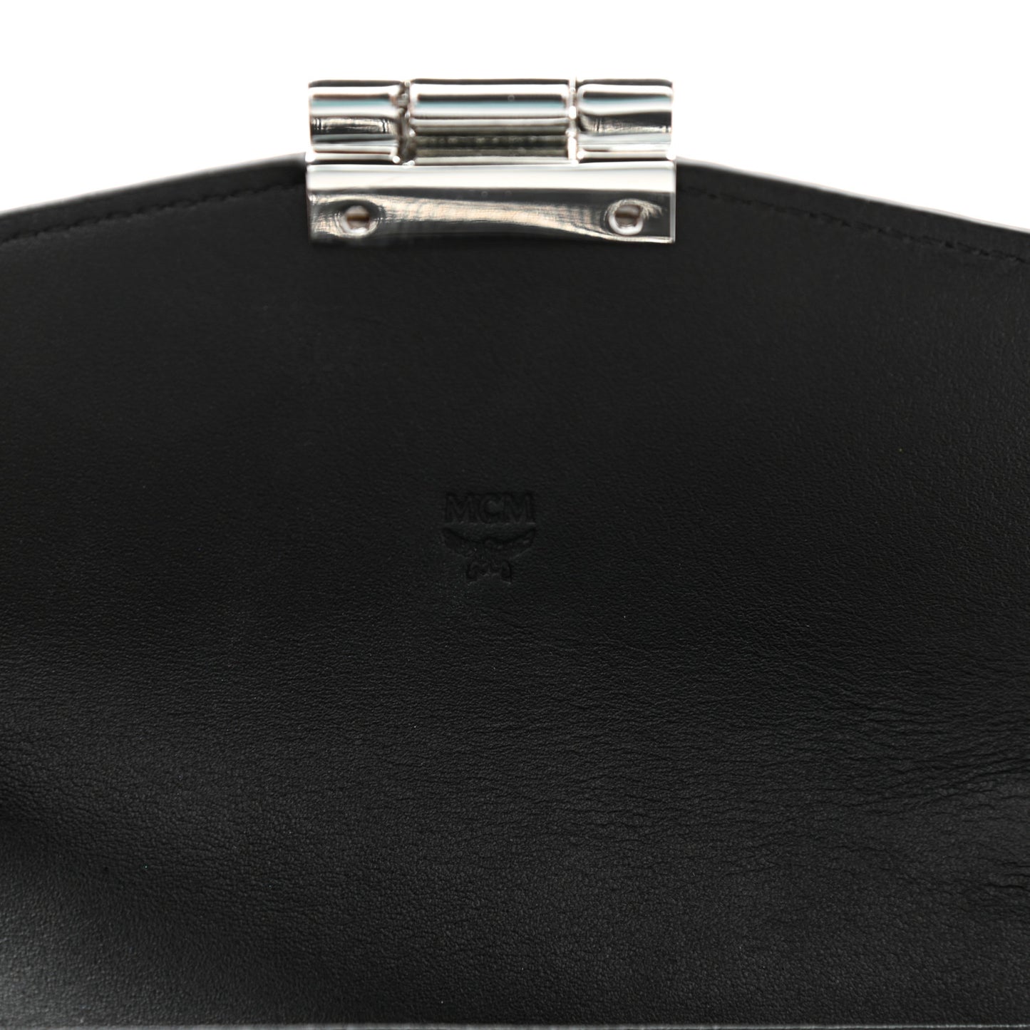 Visetos Large Patricia Wallet On Chain Black