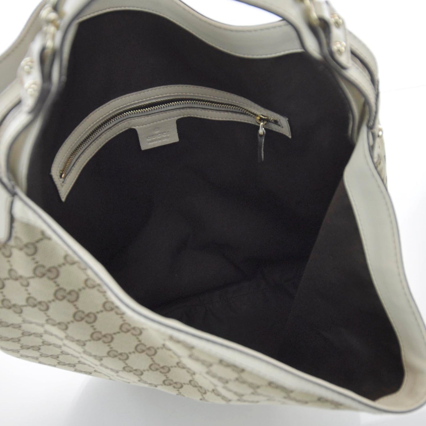 Monogram Wave Hobo