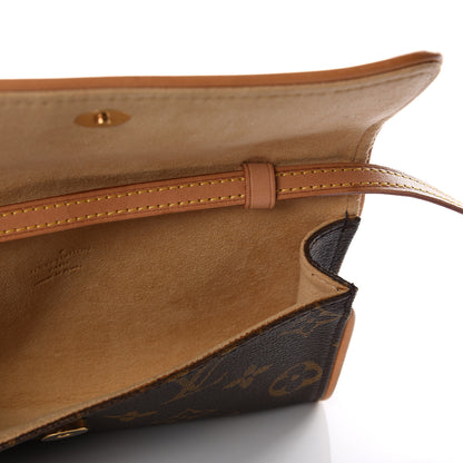Louis Vuitton Monogram Pochette Twin PM 4 of 8