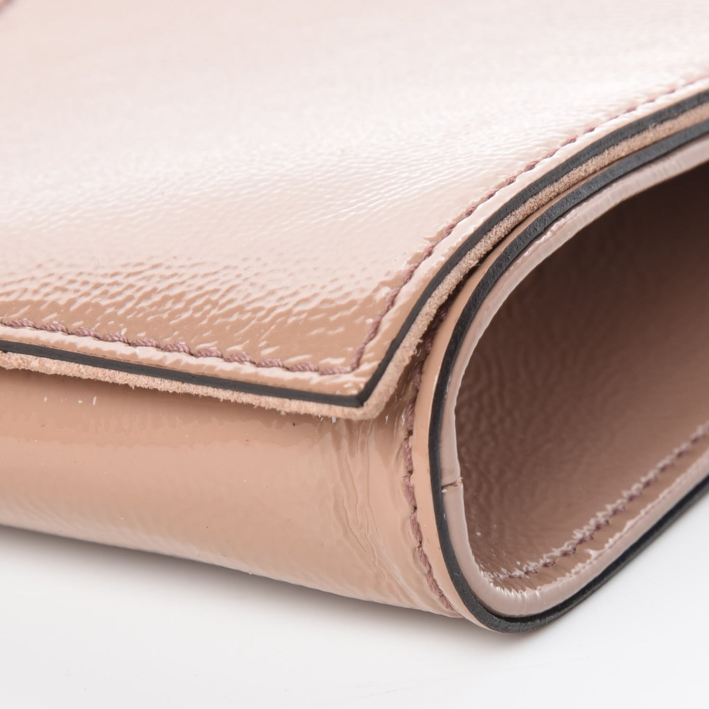 Soft Patent Medium Soho Clutch Dark Cipria