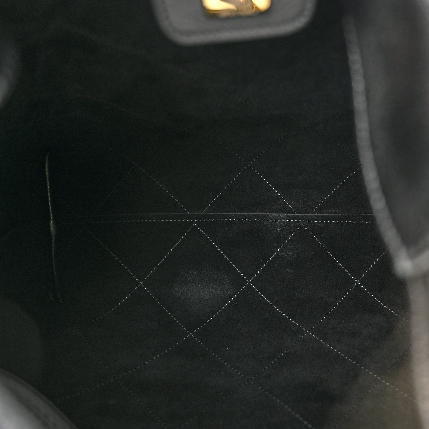 Chanel Shiny Lambskin Quilted Medium Hobo Black 9 of 21