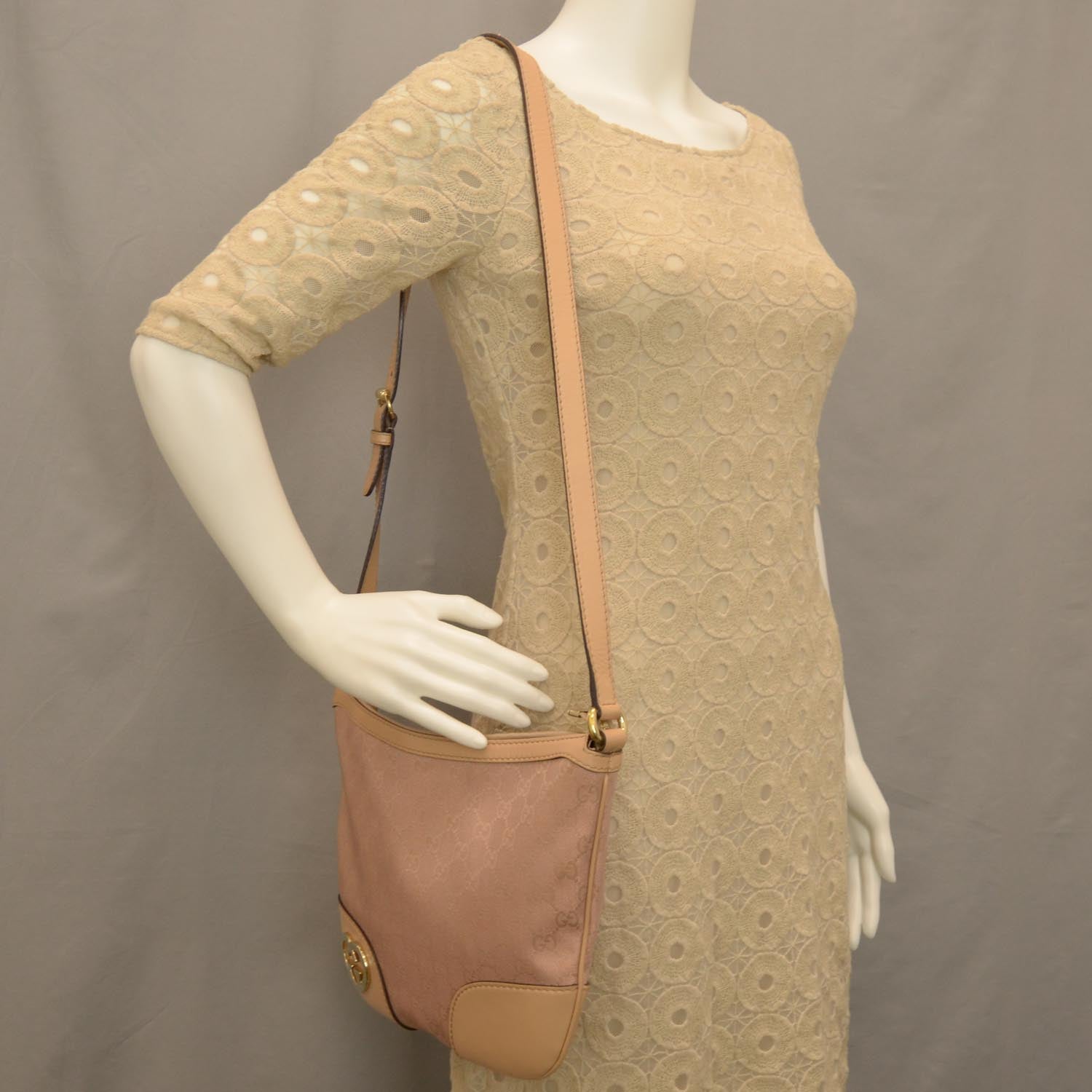 Gucci Monogram Medium Lovely Messenger Pink 2 of 8