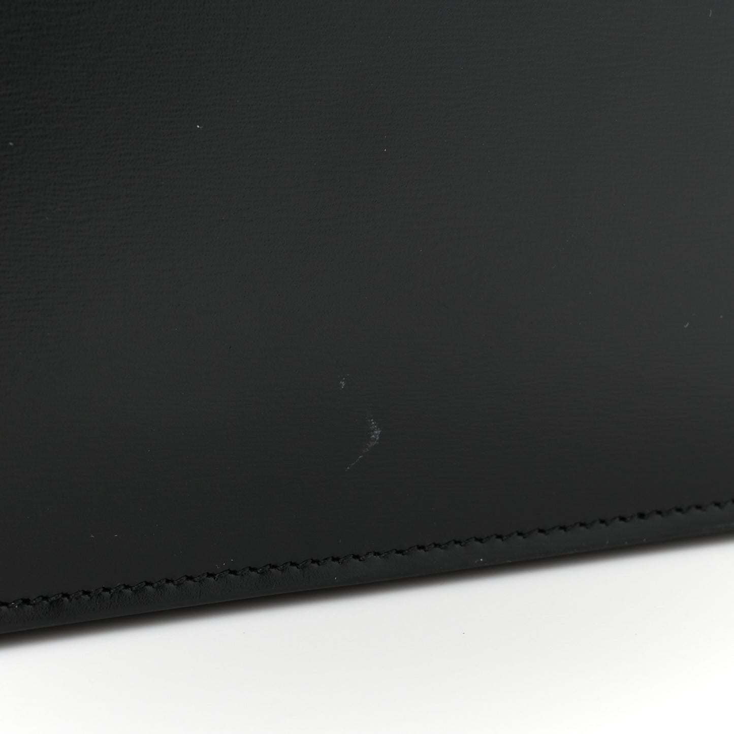 Shiny Calfskin Medium Triomphe Black