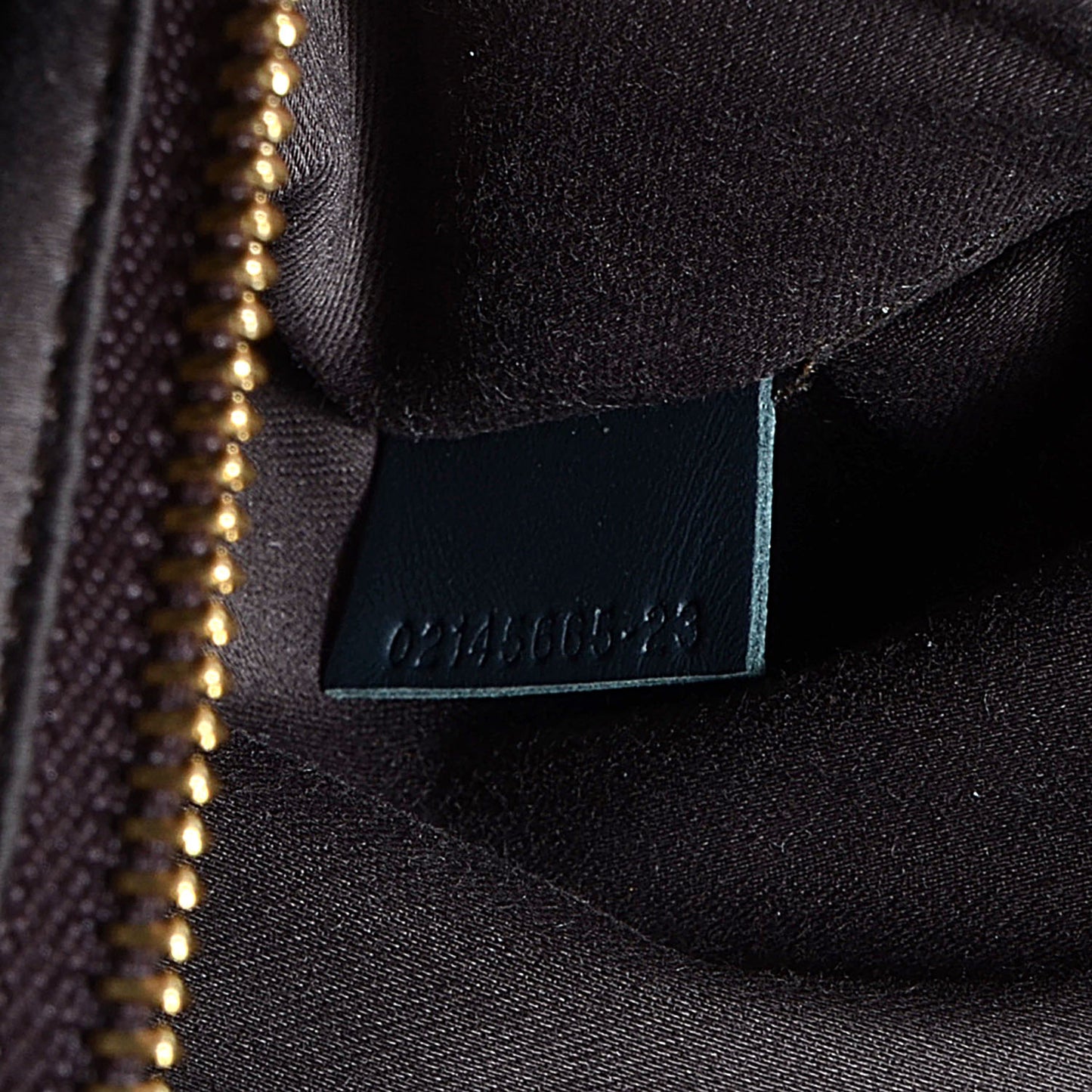 Smooth Calfskin Medium Baylee Tote Mushroom Black