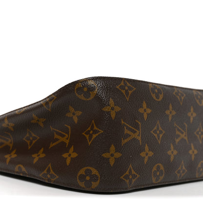 Louis Vuitton Monogram Looping MM 8 of 9