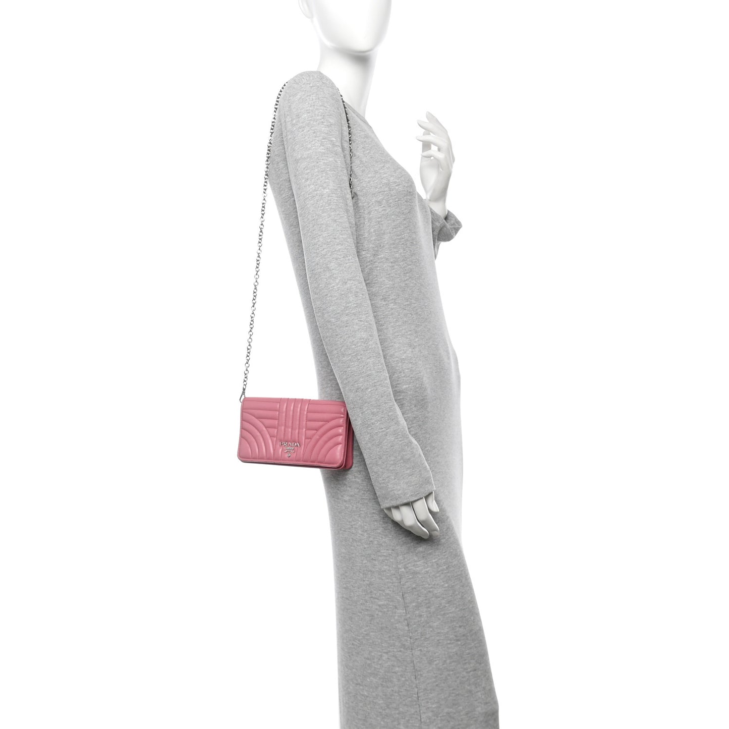 Soft Calfskin Impunture Diagramme Chain Wallet Begonia