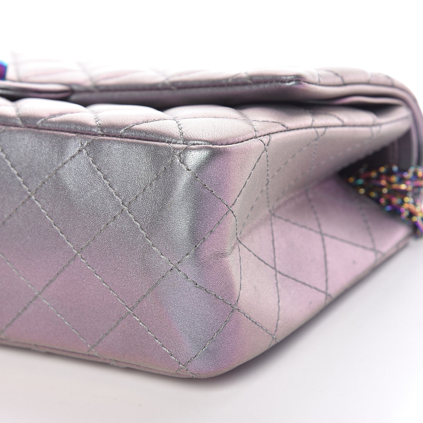 Iridescent Lambskin Quilted 2.55 Reissue 226 Flap Light Purple