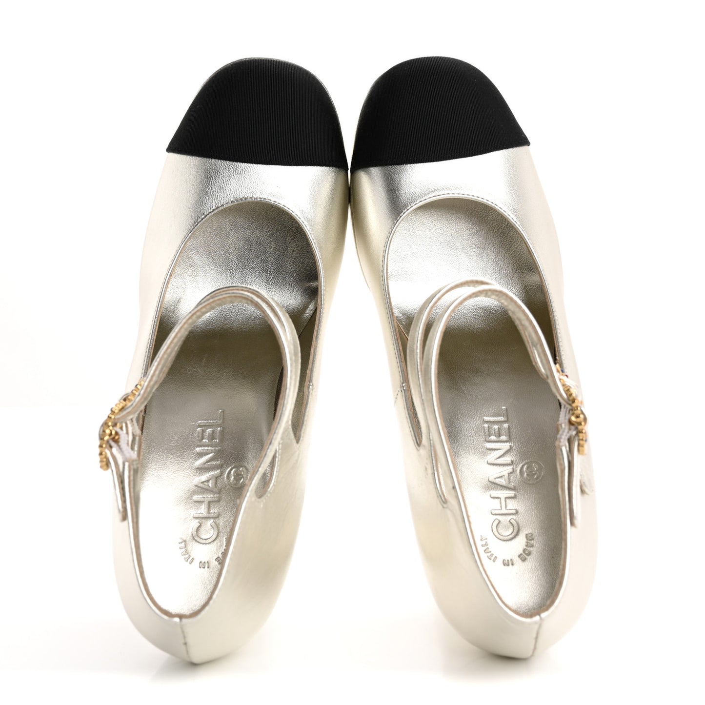 Laminated Lambskin Grosgrain Cap Toe CC Mary Jane Pumps 38 Silver Black