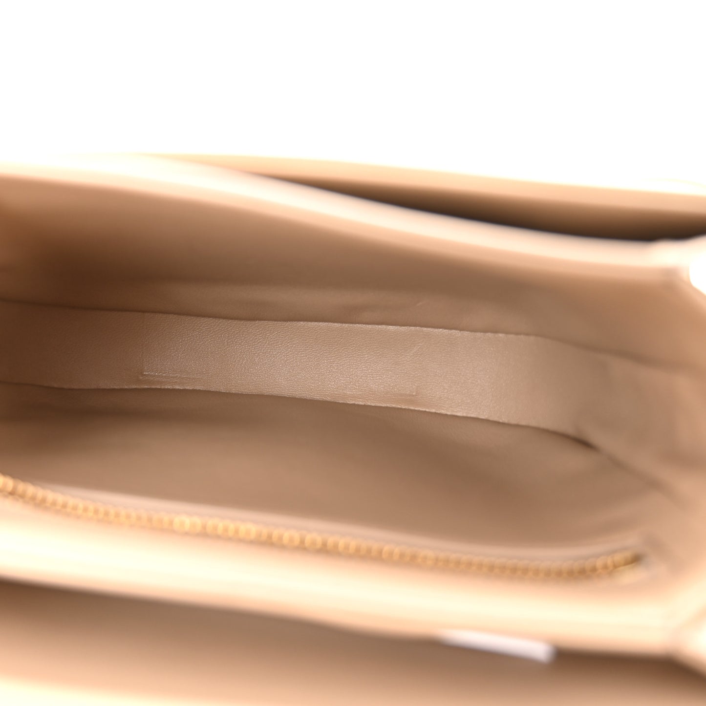 Shiny Calfskin Teen Besace Safari