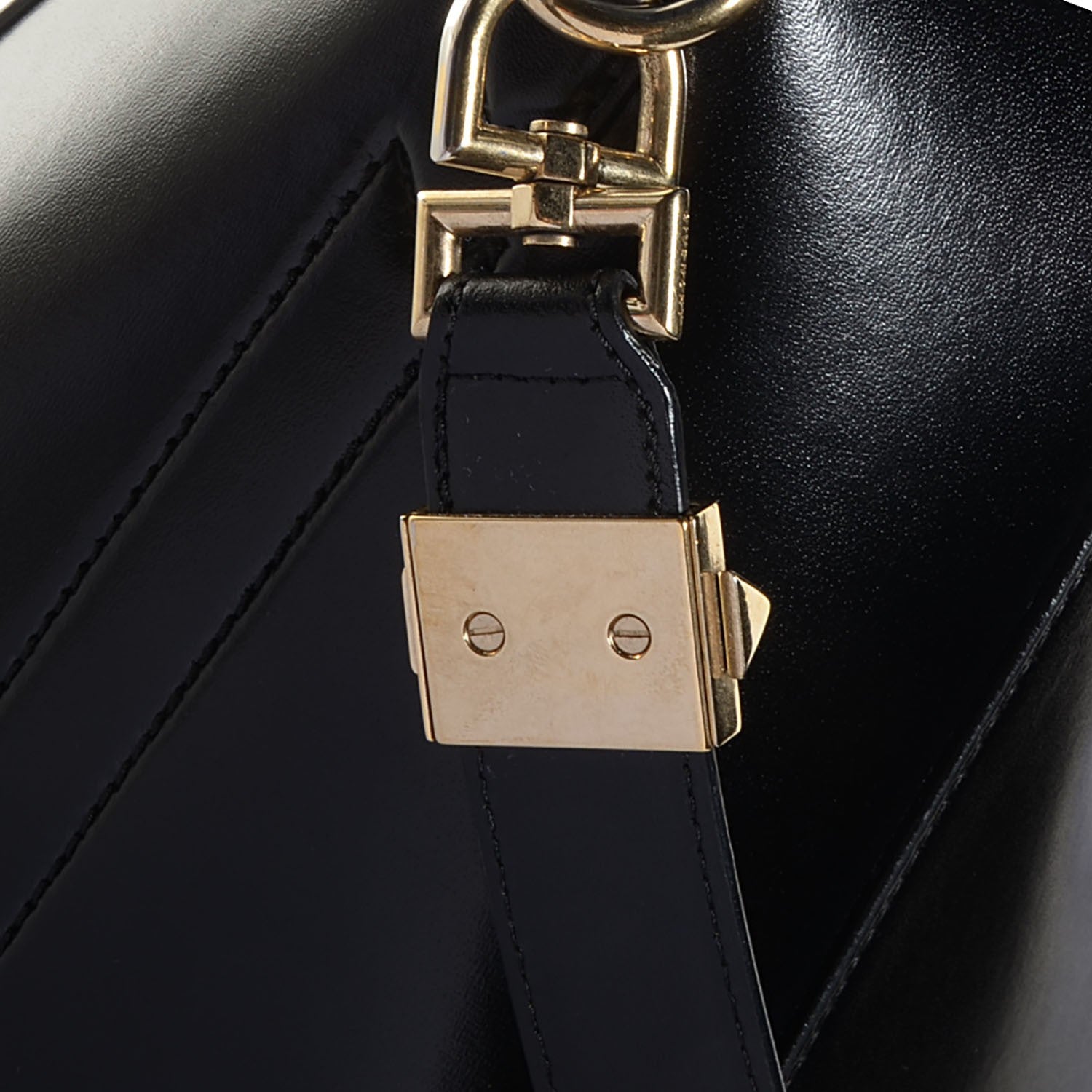 Givenchy Shiny Lord Calfskin Medium Antigona Black 11 of 11