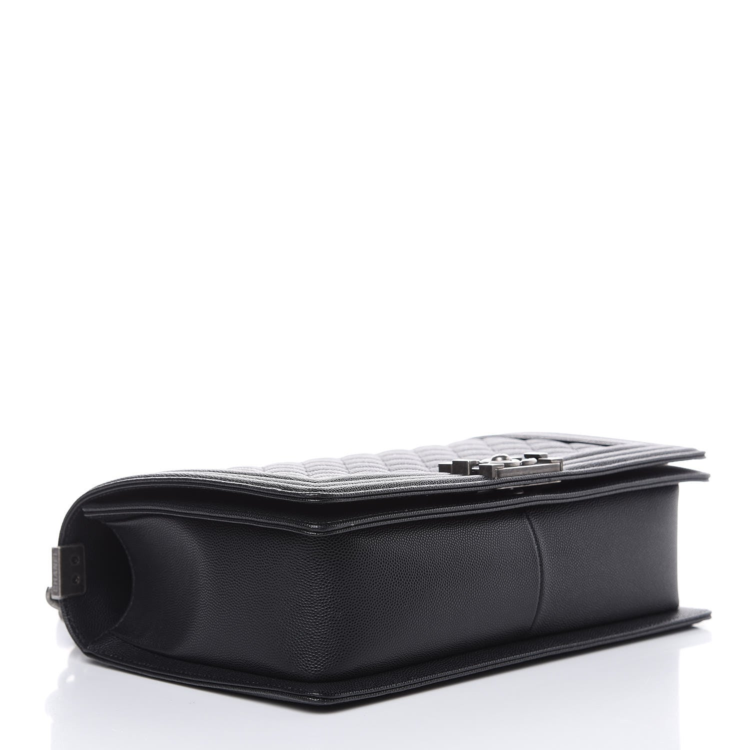 Chanel Caviar Quilted New Medium Boy Flap Black 4 of 11