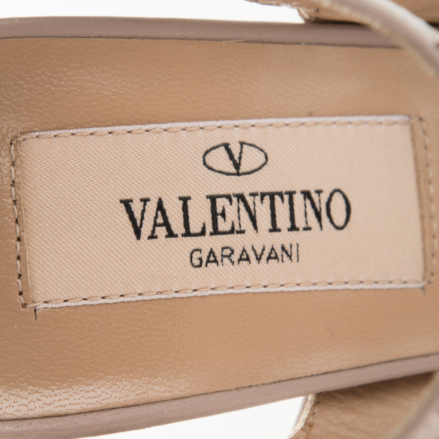 Valentino Garavani Patent Rockstud Ankle Strap Pumps 34.5 Poudre 7 of 14