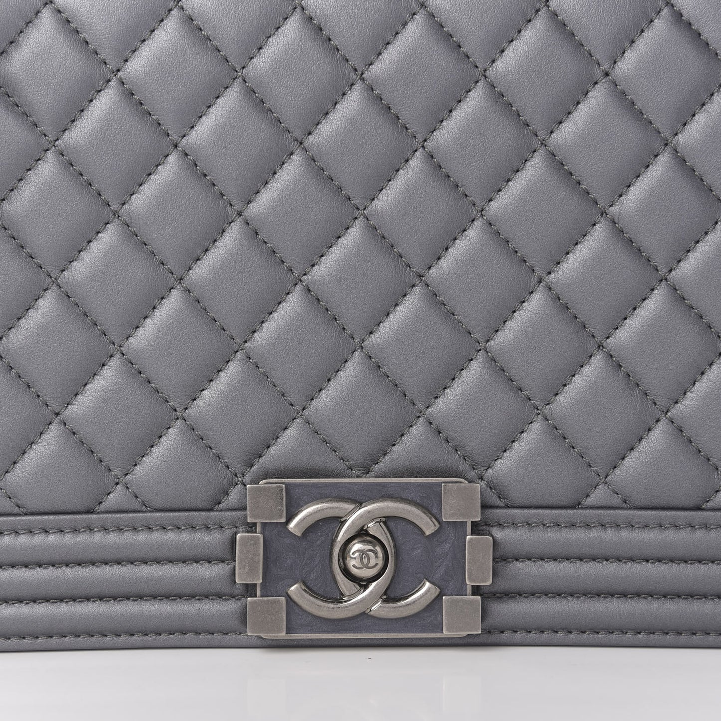 Metallic Calfskin Quilted New Medium Boy Flap Grey