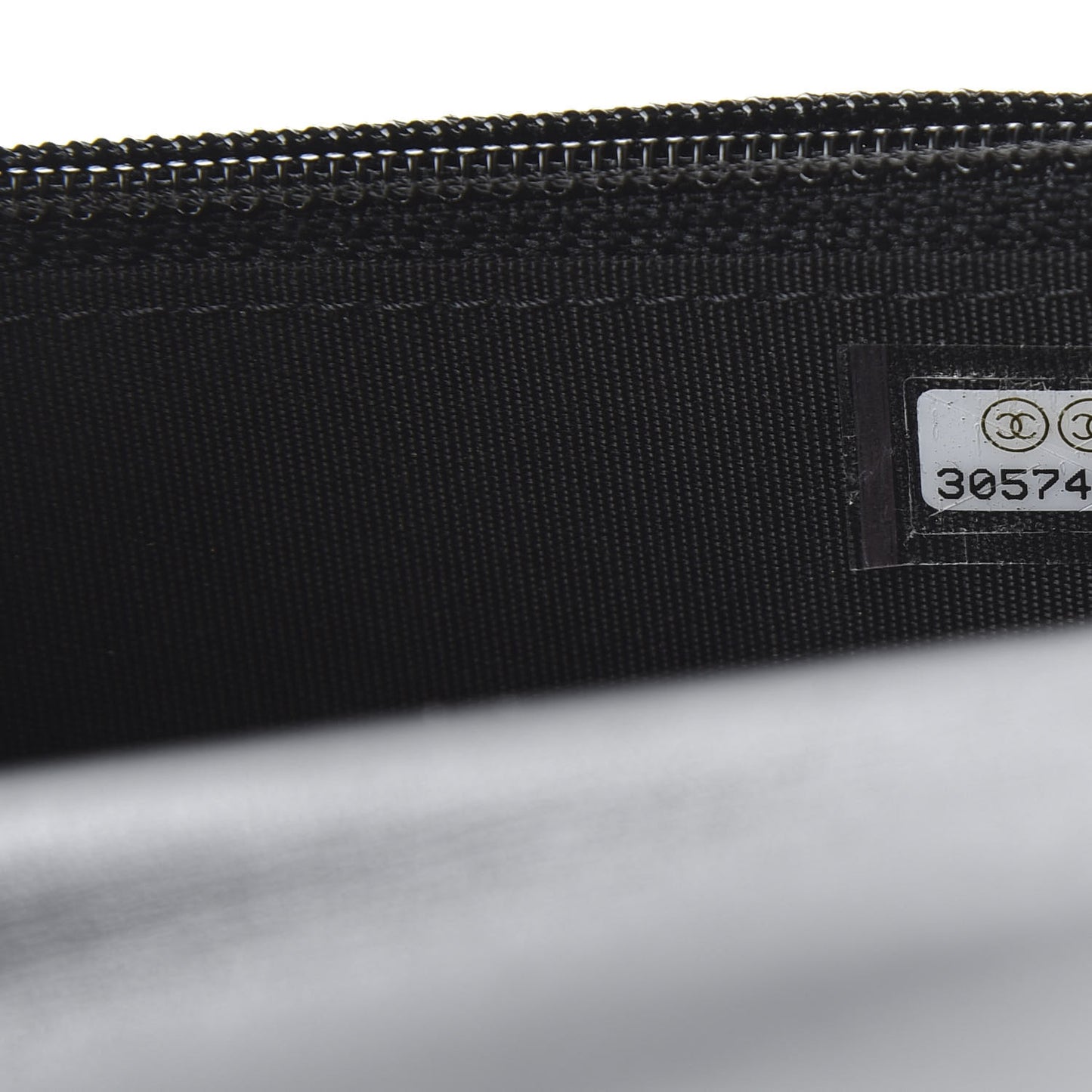 Calfskin Quilted Pearl Clutch With Chain Black