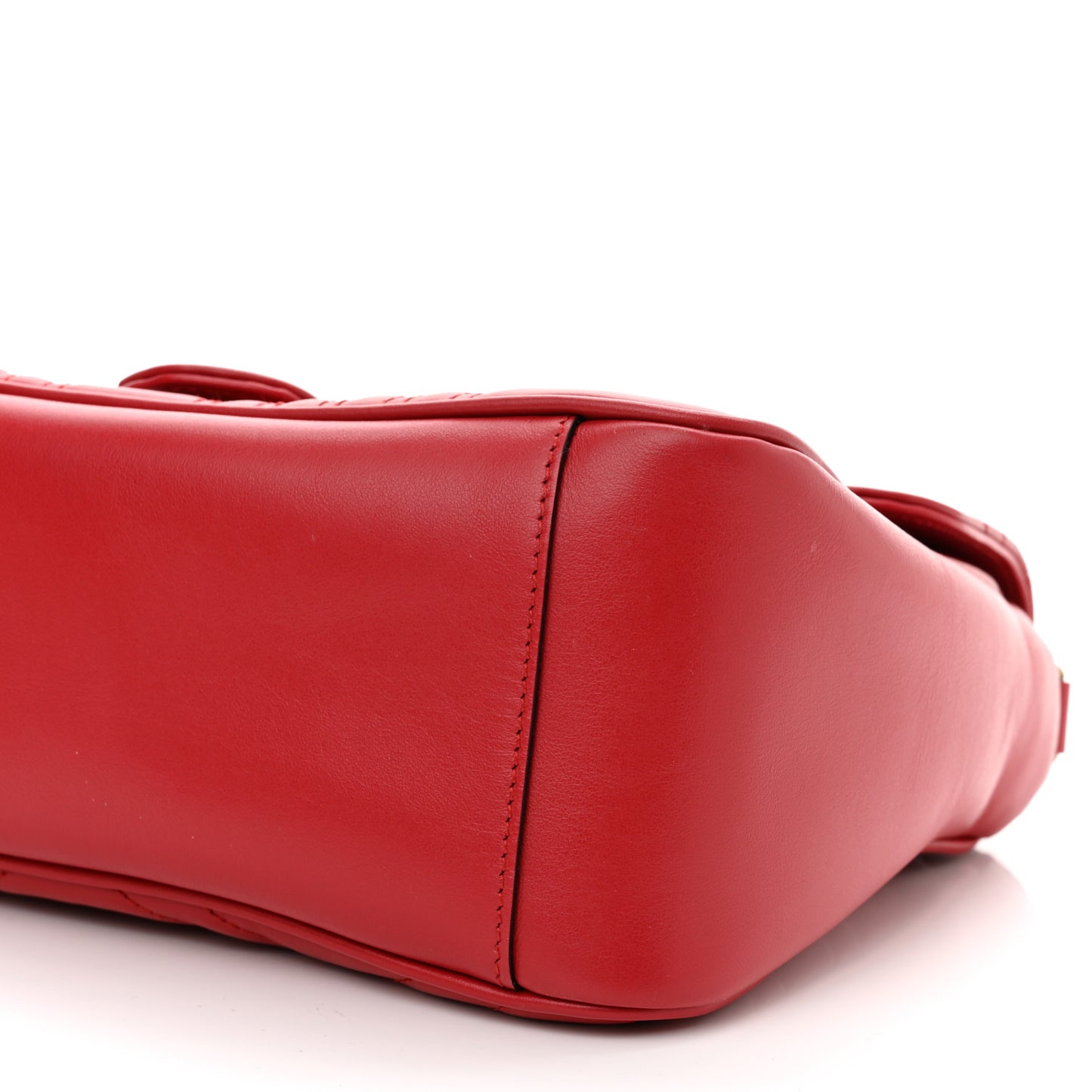 Calfskin Matelasse Small GG Marmont Top Handle Shoulder Bag Hibiscus Red