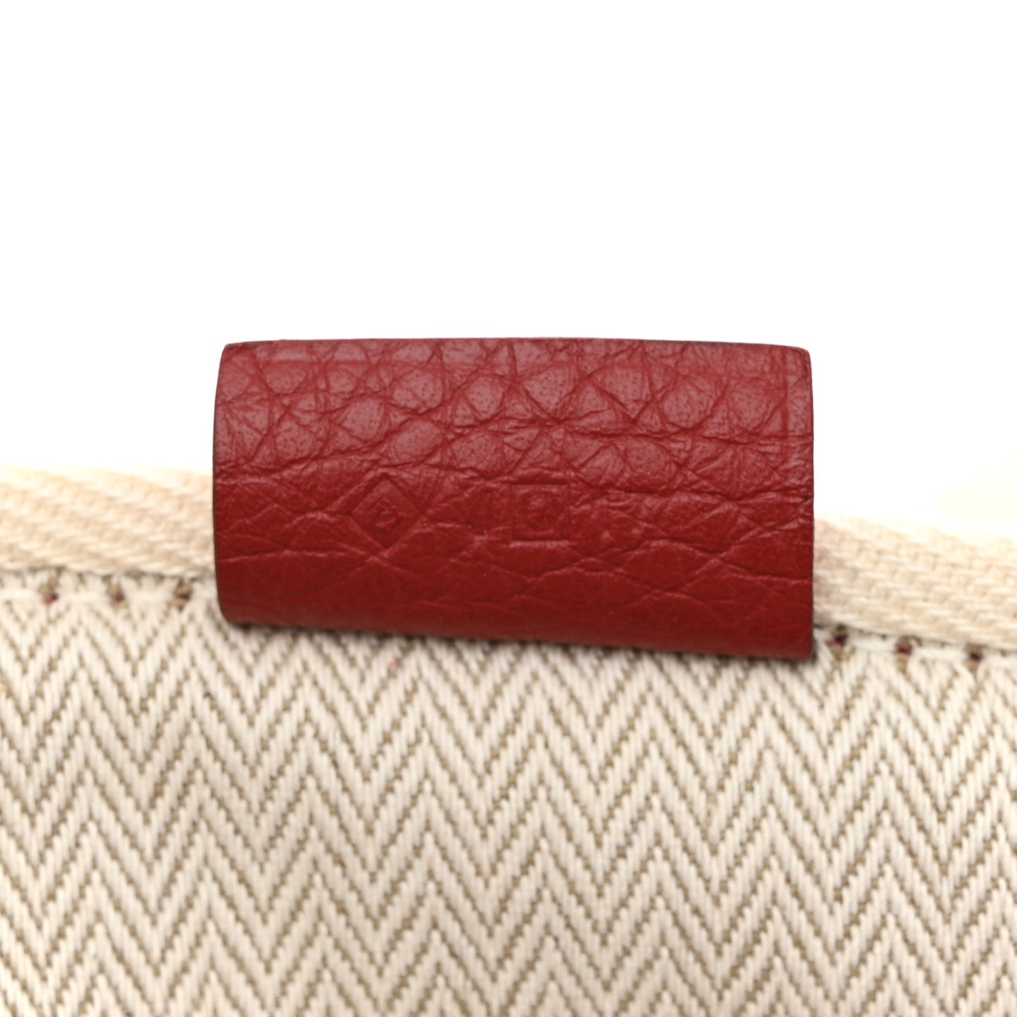 Taurillon Clemence Victoria II 35 Rouge Garance