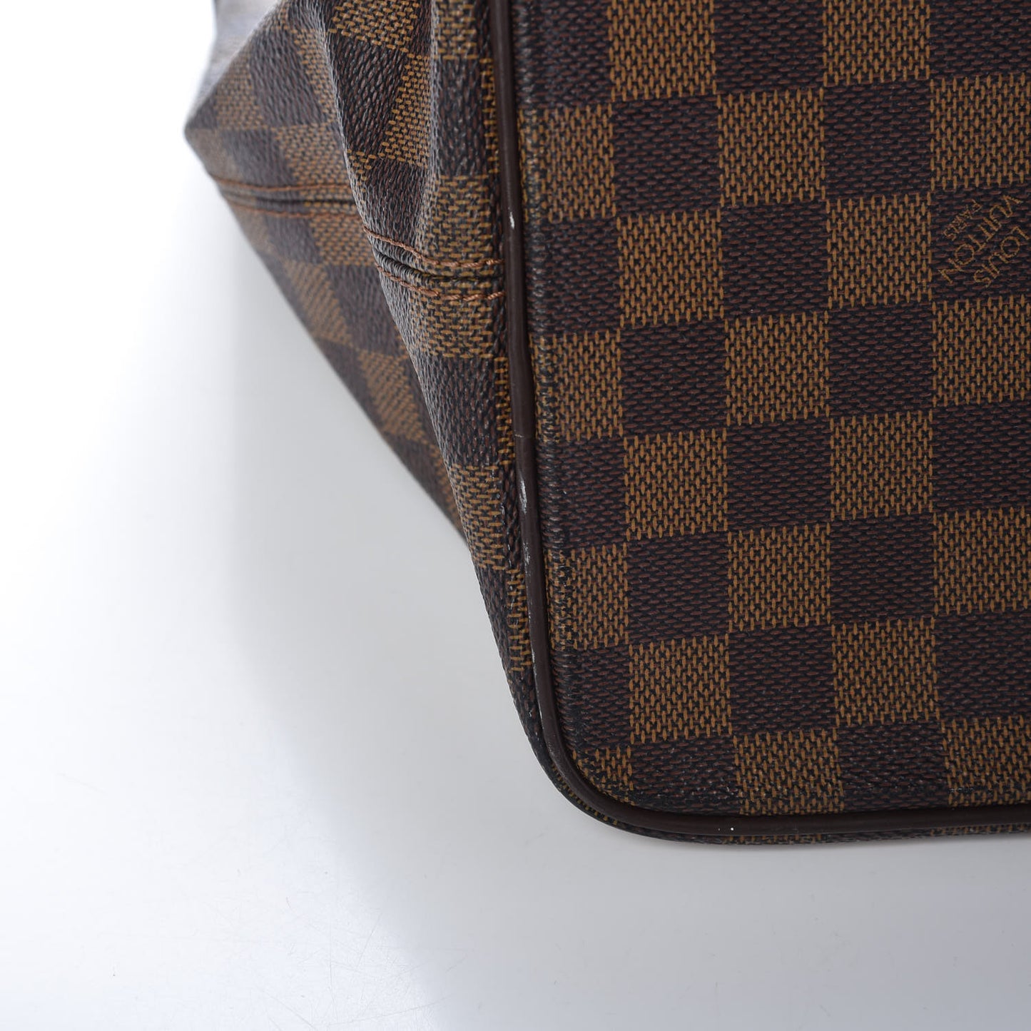 Damier Ebene Saleya MM