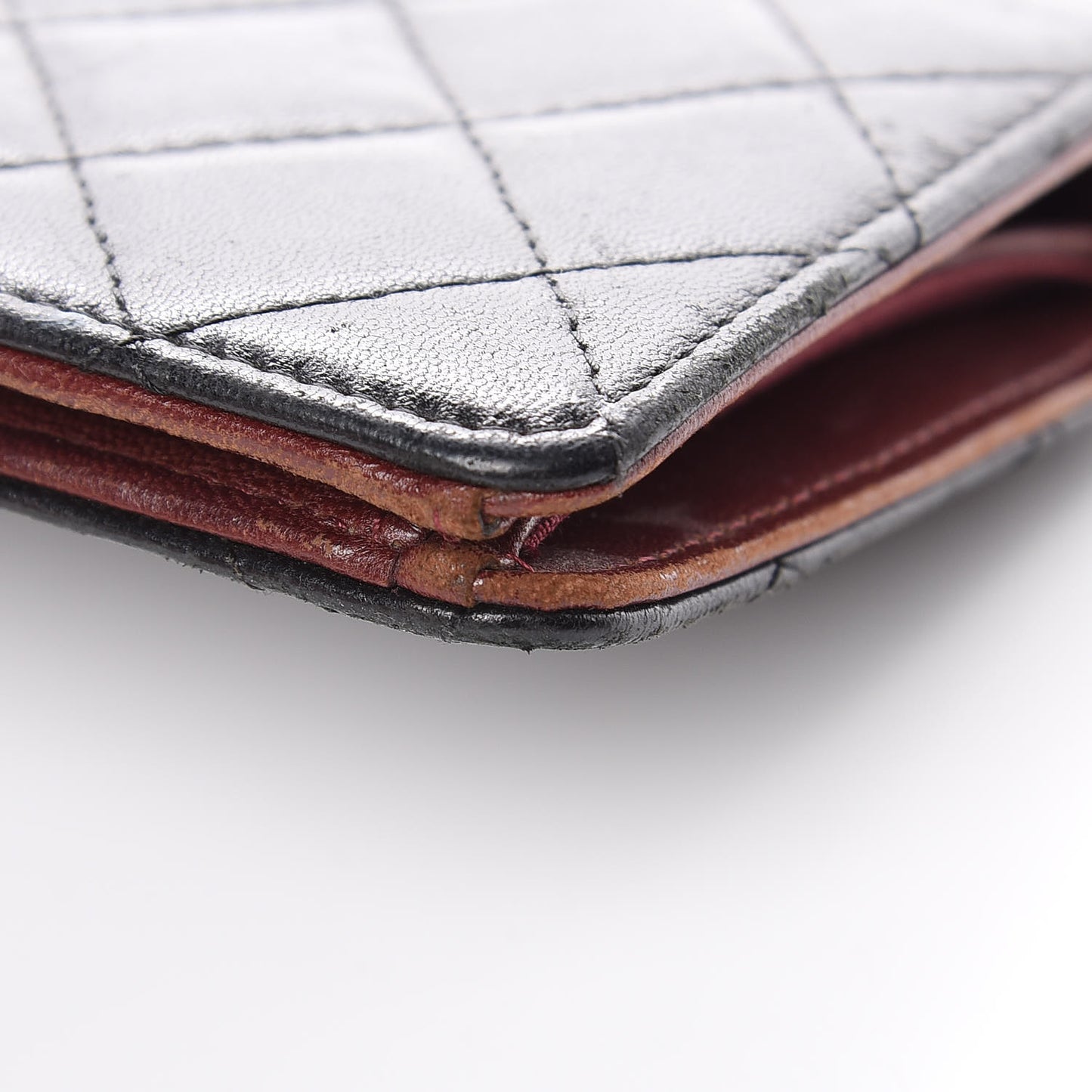 Lambskin Quilted Yen Wallet Black