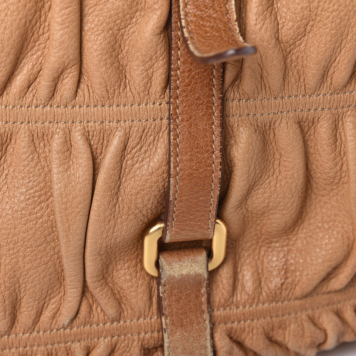 Cervo Deerskin Gaufre Dome Satchel Naturale