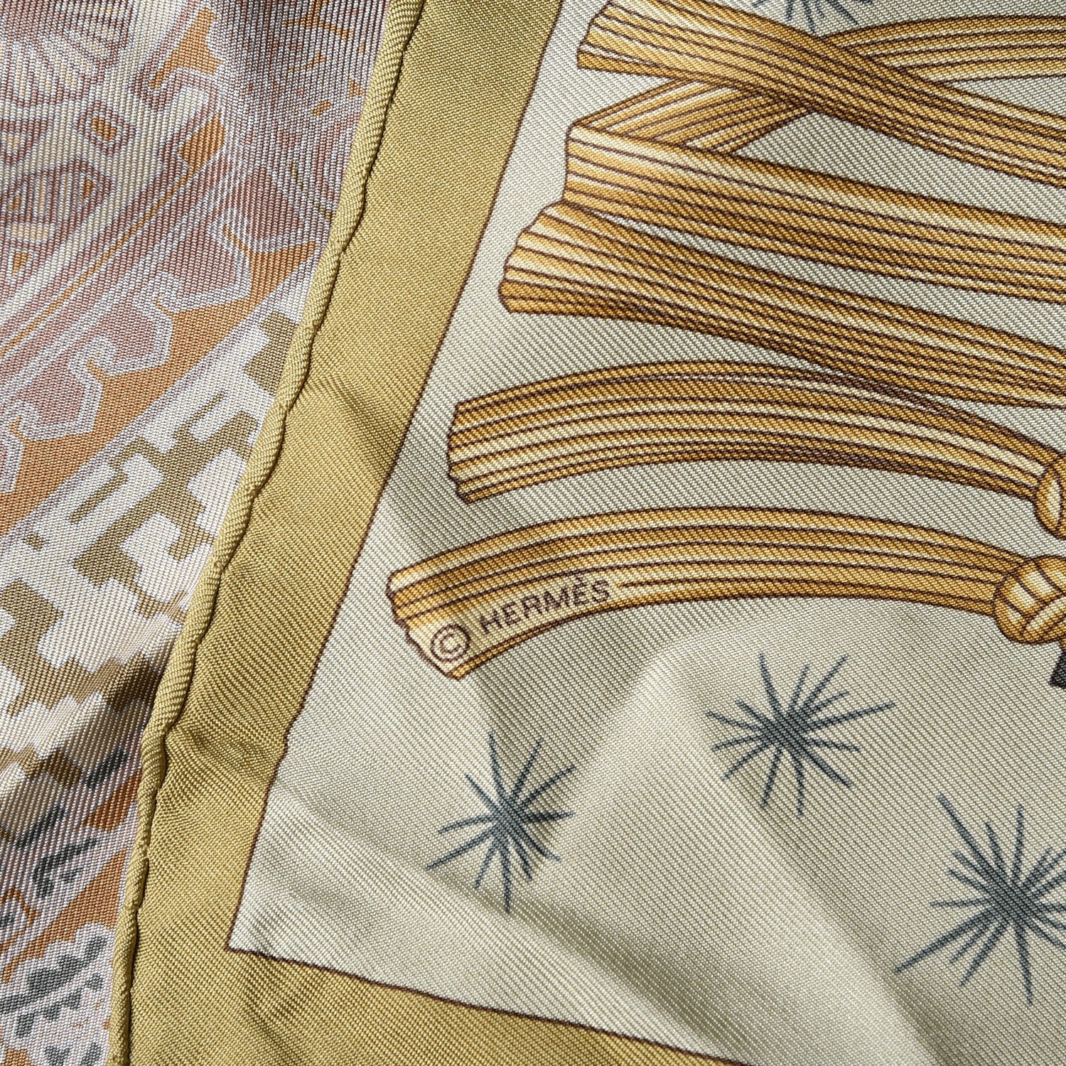 Hermes Silk Sur Un Tapis Volant Scarf 90 6 of 8