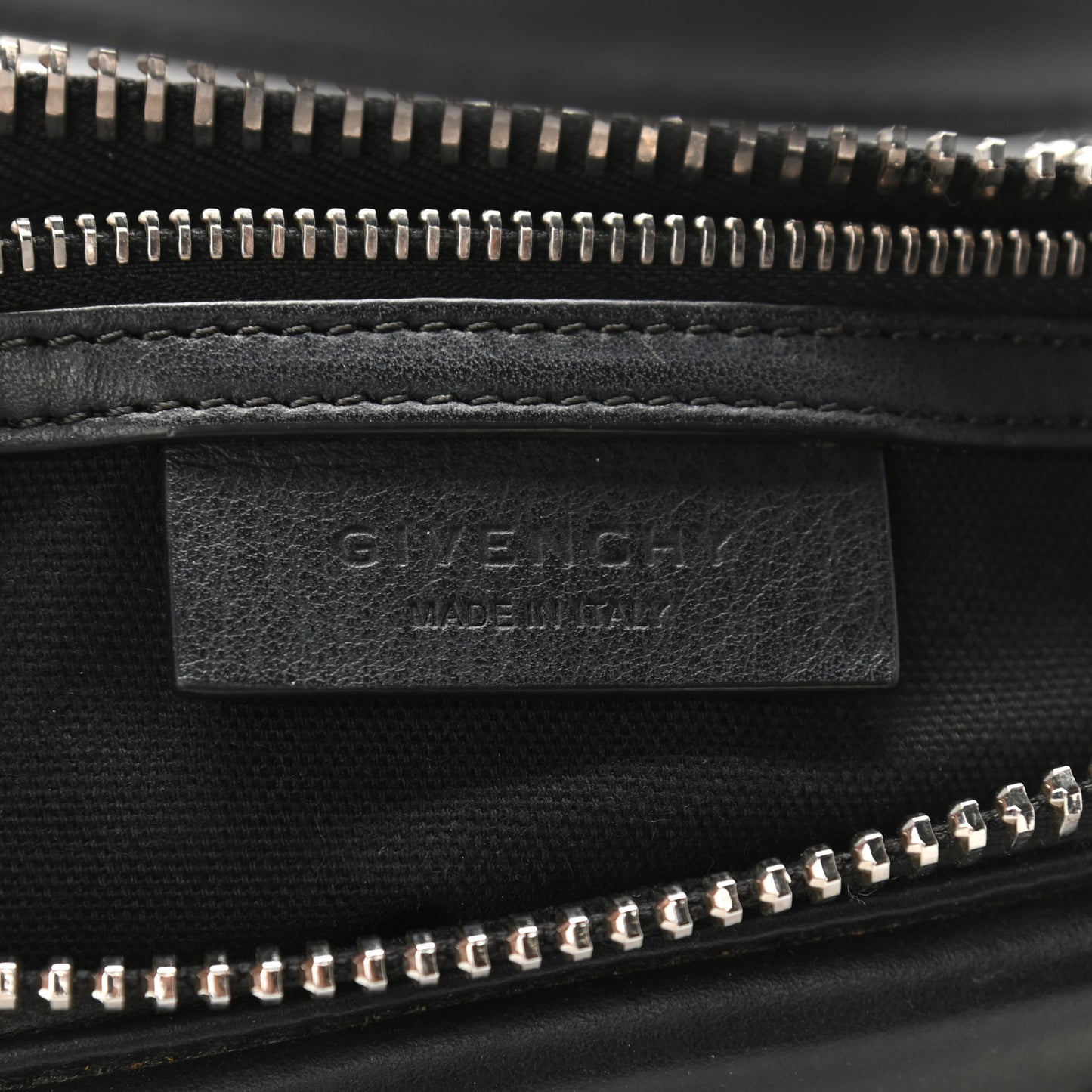 Smooth Calfskin Small Studded Antigona Black
