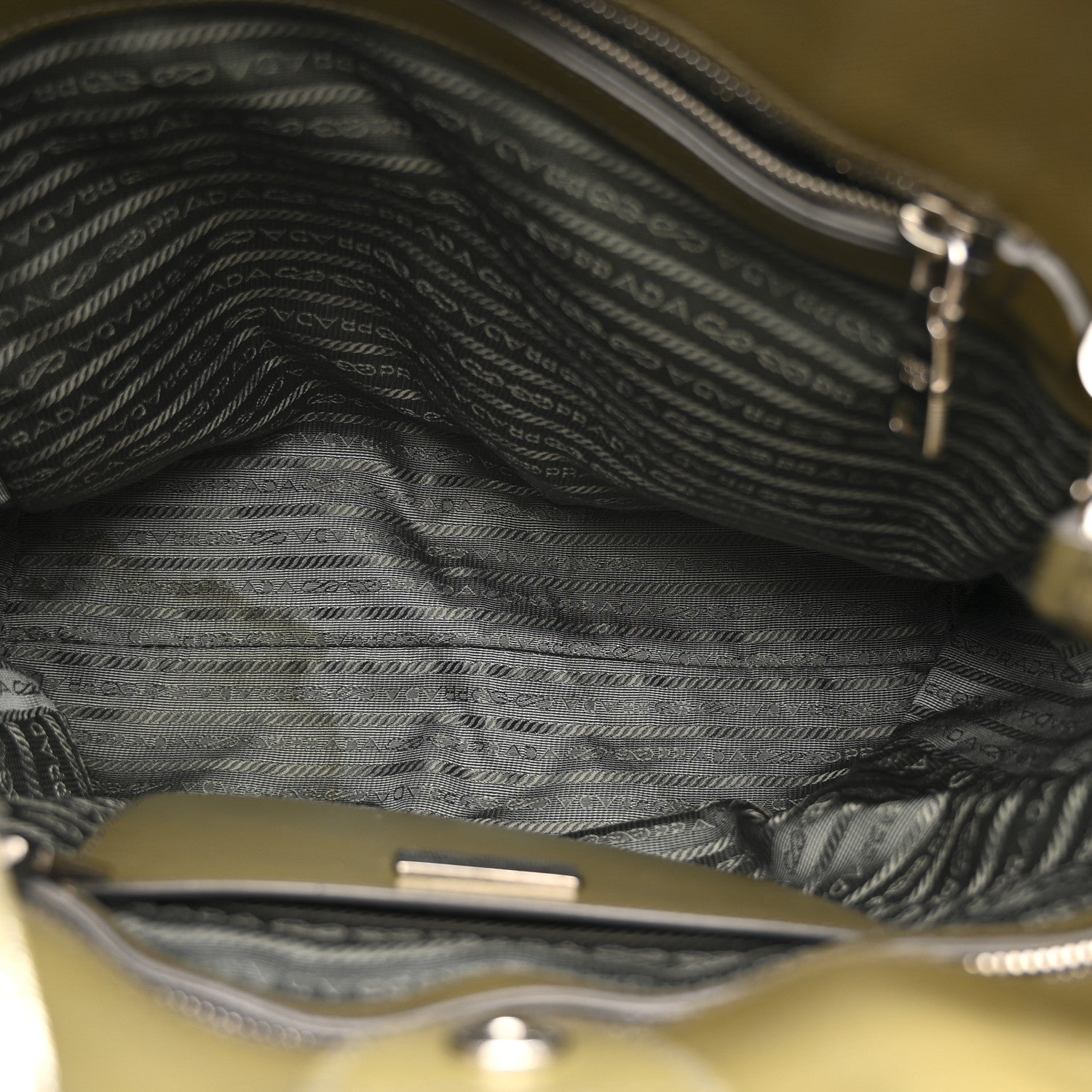 Prada Saffiano Vernice Shopping Tote Militare 5 of 21