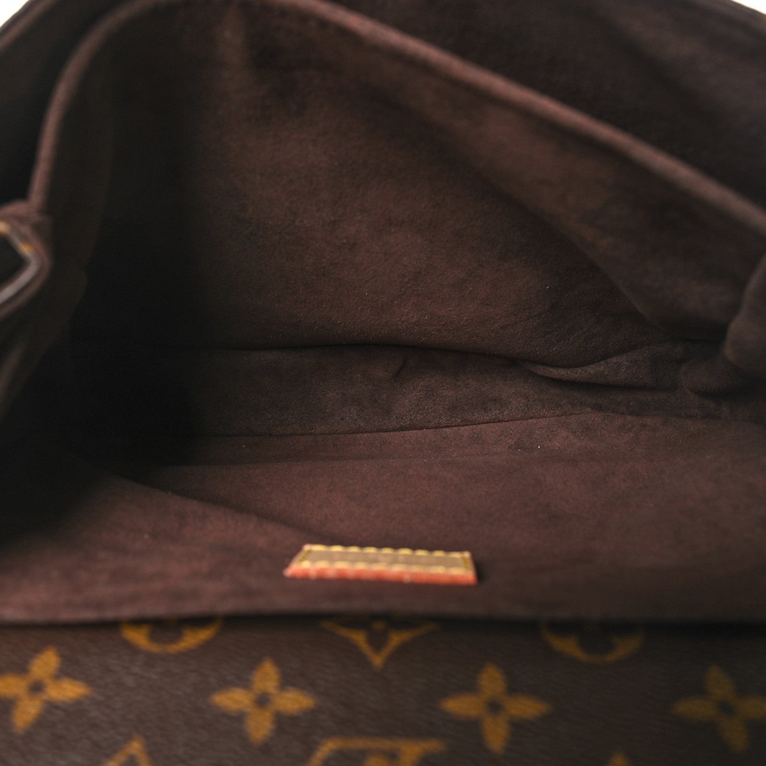 Louis Vuitton Monogram Pochette Metis 5 of 10