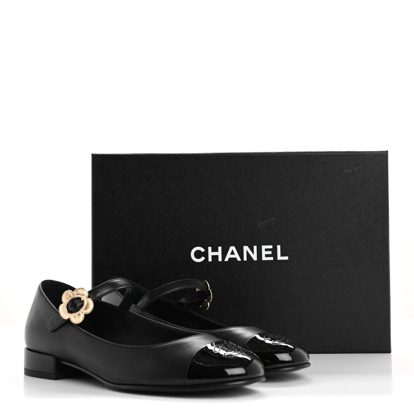 Lambskin Patent Cap Toe Mary Jane Flats 36 Black