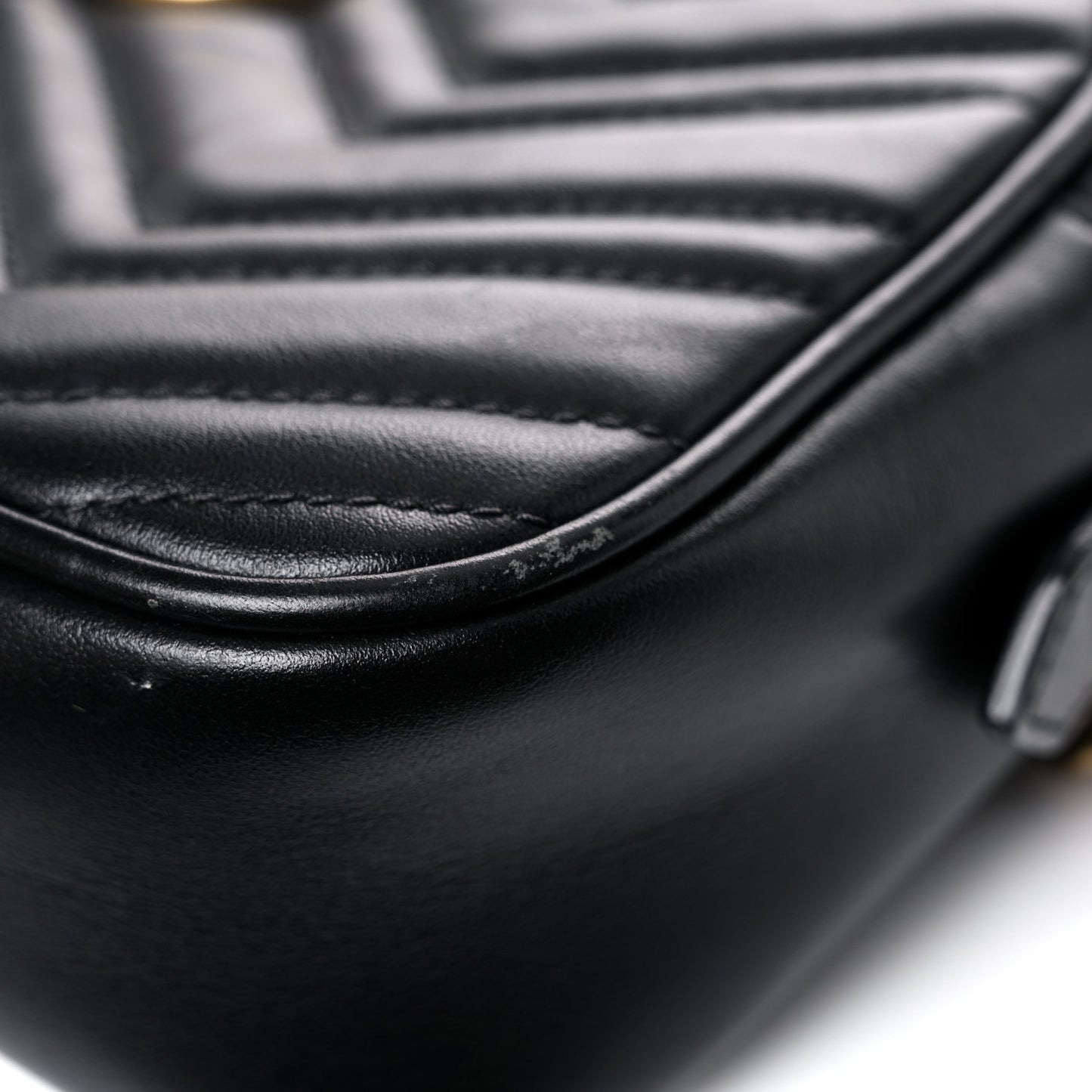 Calfskin Matelasse Small GG Marmont Chain Shoulder Bag Black