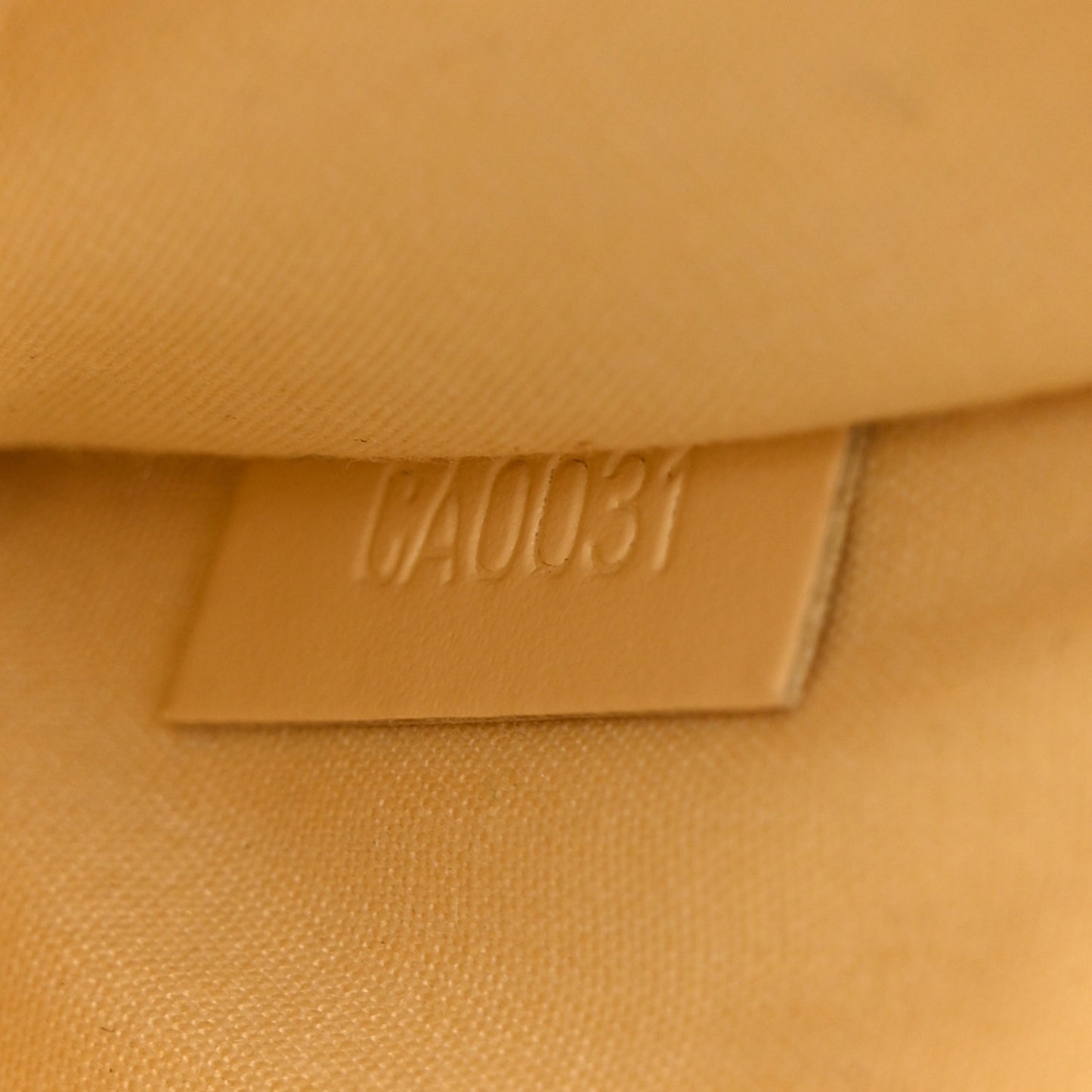 Epi Rochelle Waist Bag Vanilla