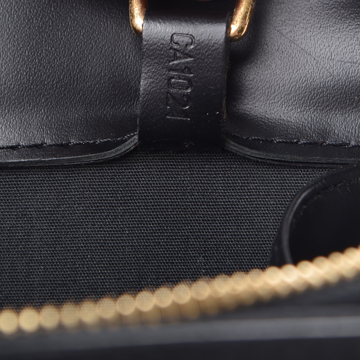 Louis Vuitton Epi Croisette PM Black 12 of 12