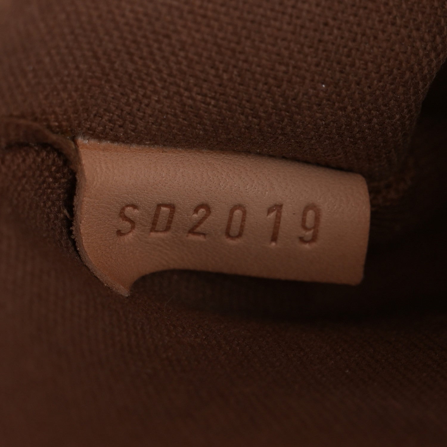 Louis Vuitton Monogram Tivoli PM 7 of 15