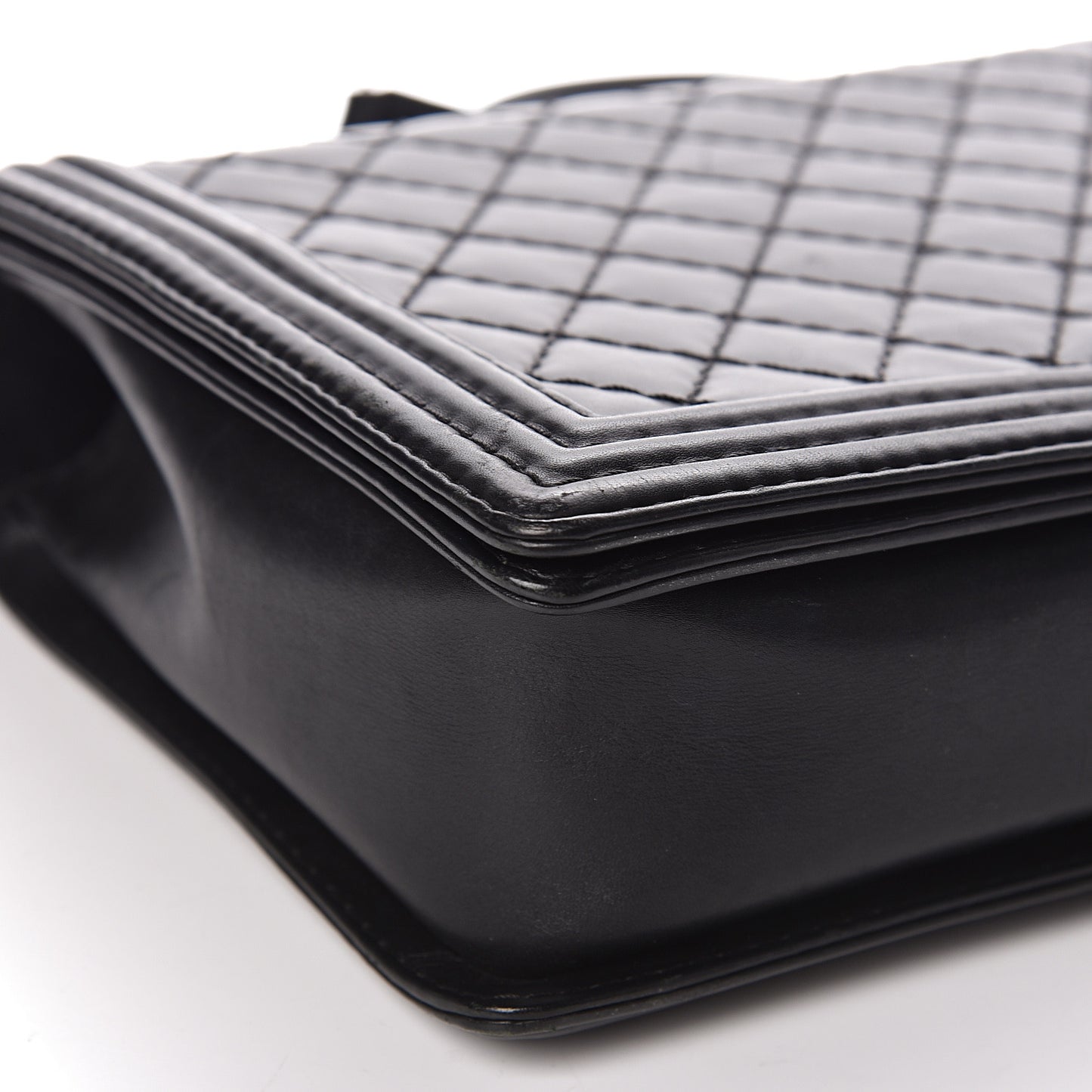 Calfskin Quilted Large Boy Flap Black