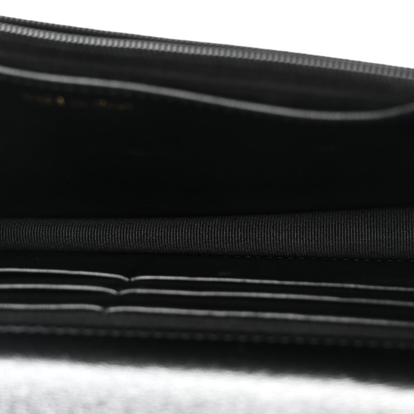 Shiny Lambskin Quilted Golden Links Wallet On Chain WOC Black