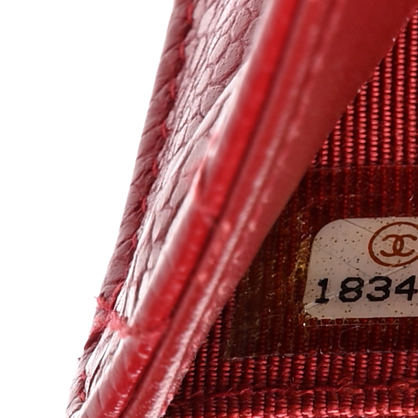 Caviar Quilted Zipped Pocket Wallet Red