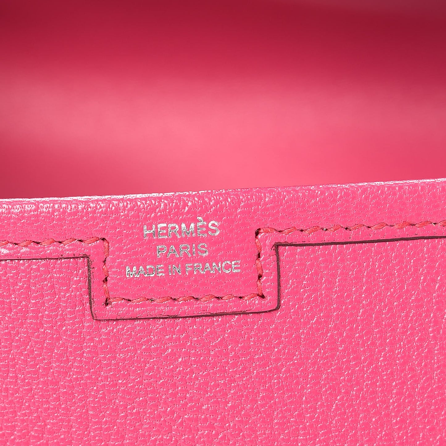 Chèvre Mysore Jige Elan 29 Clutch Rose Shocking