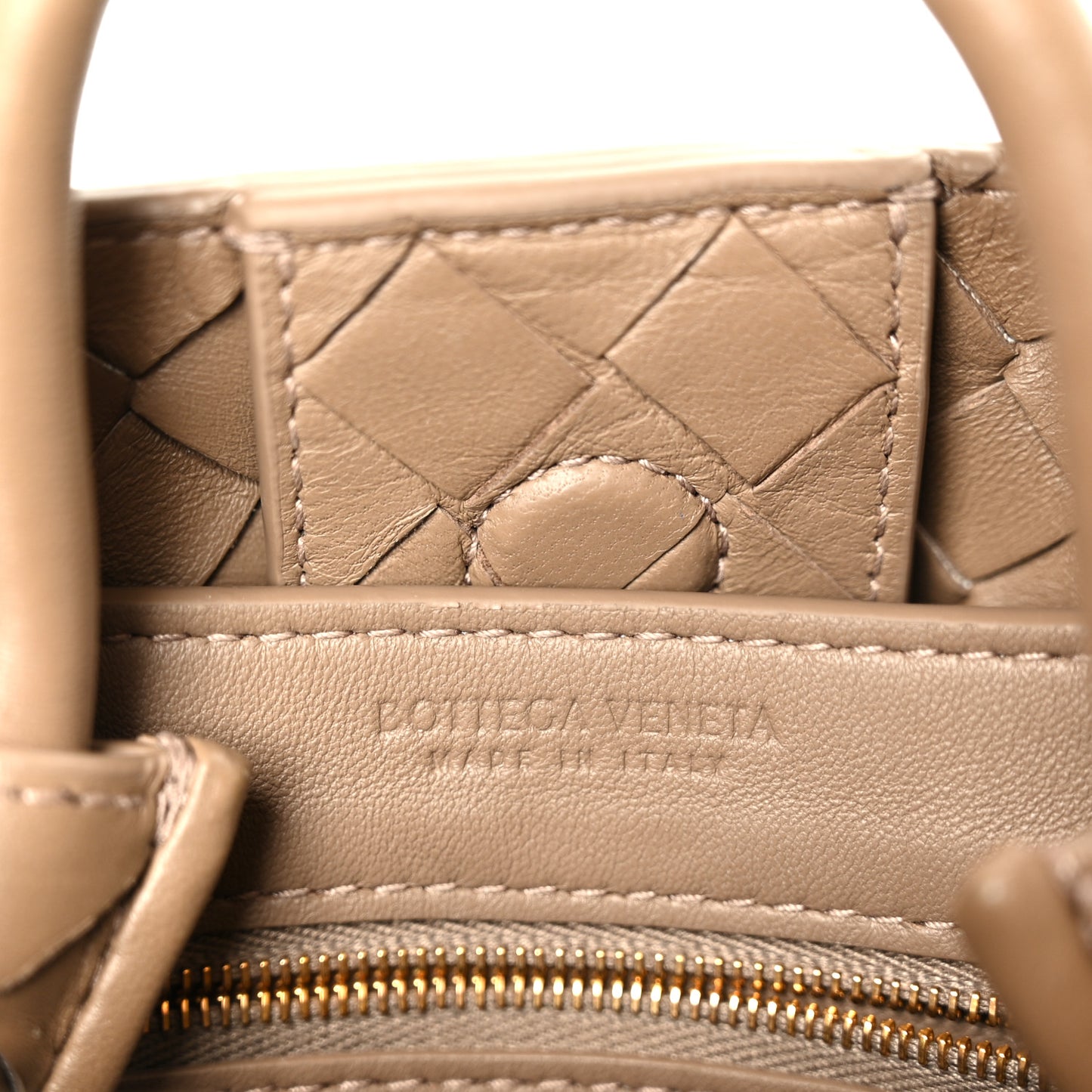 Nappa Intrecciato Small Andiamo Shoulder Bag Pinecone