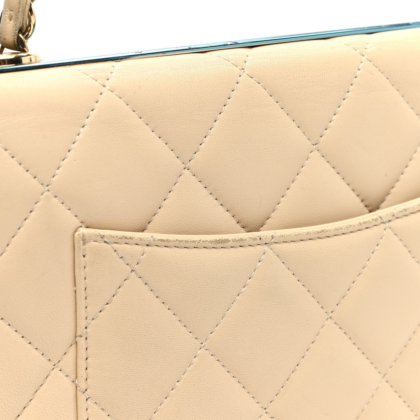 Lambskin Quilted Medium Trendy CC Flap Light Beige