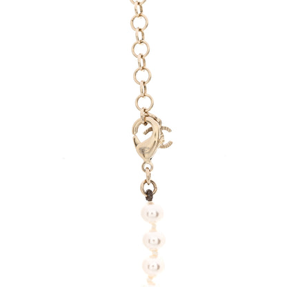 Chanel Pearl Crystal CC Heart Short Necklace Pearly White Gold 6 of 7