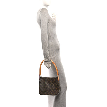 Louis Vuitton Monogram Looping MM 2 of 10