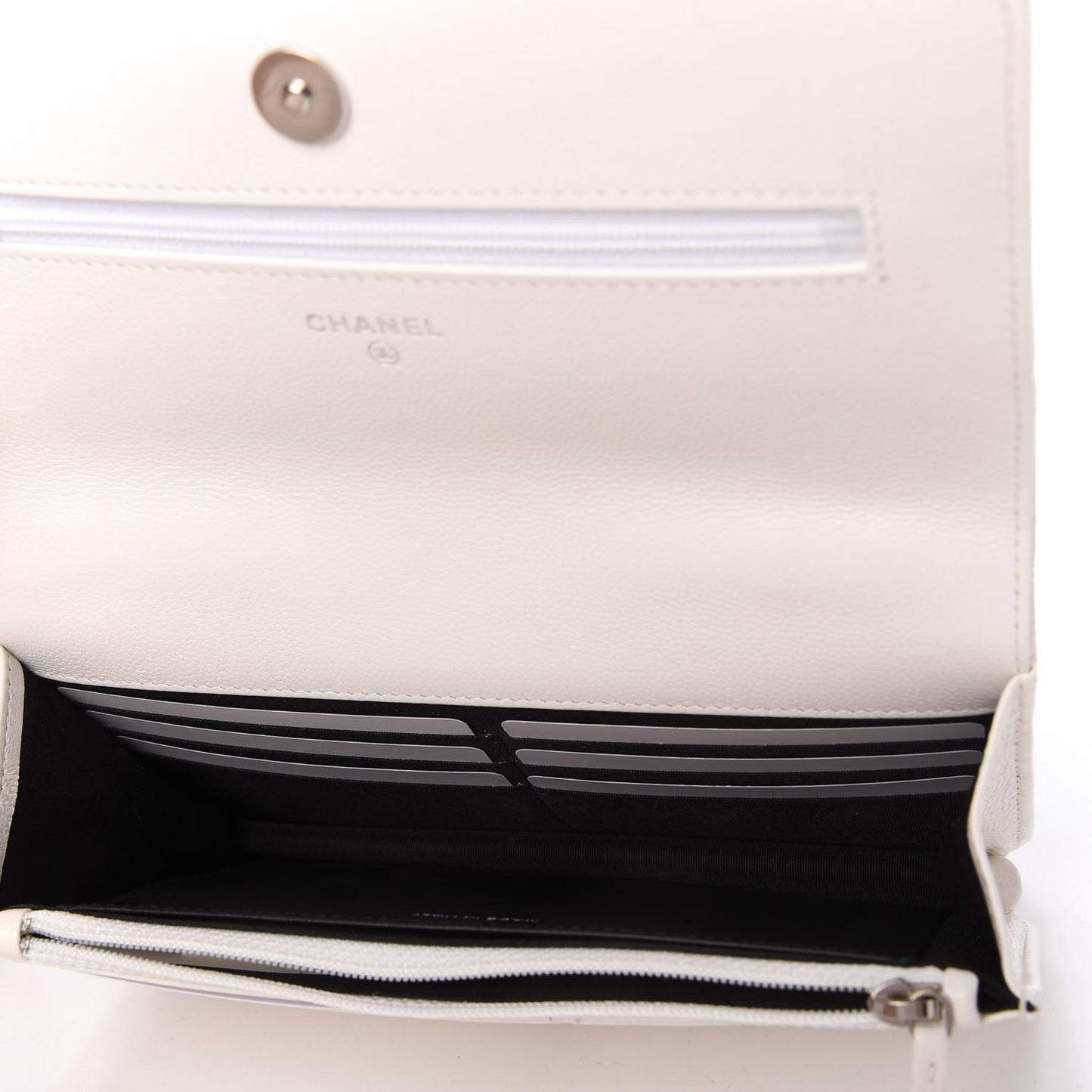 Caviar Quilted My Everything Wallet On Chain WOC White